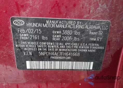 2015 Hyundai Elantra Limited z USA, uszkodzony, nr VIN 5NPDH4AE7FH641668